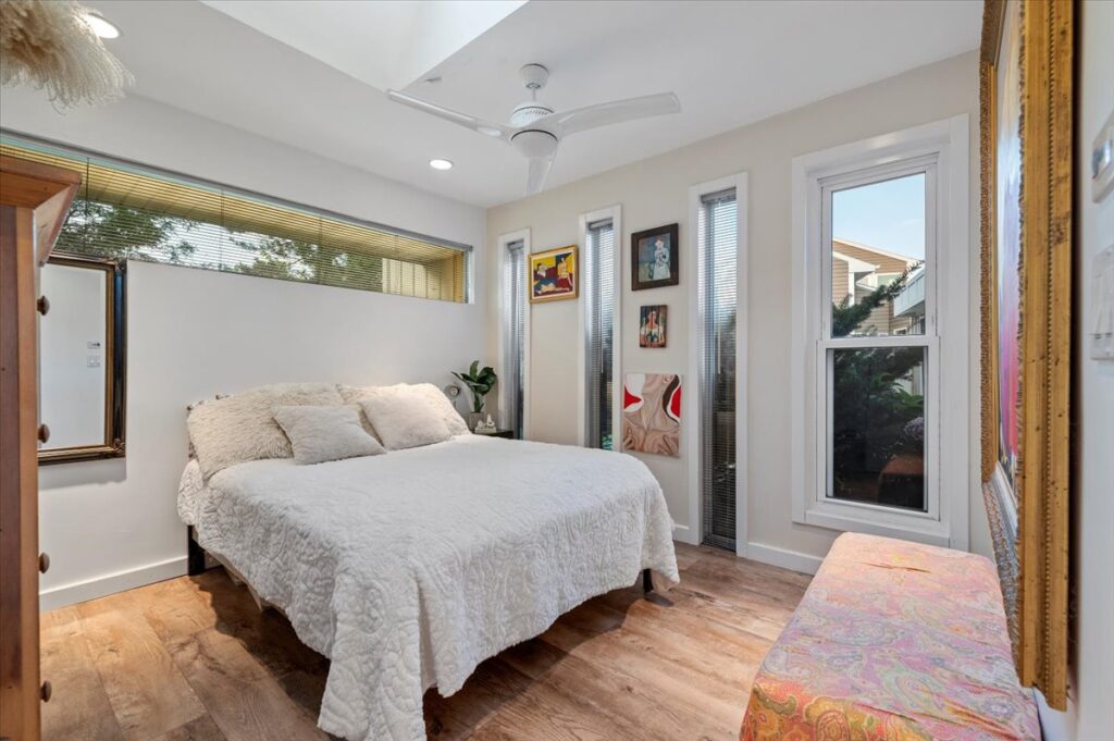 024-780_8959 024-780_8959