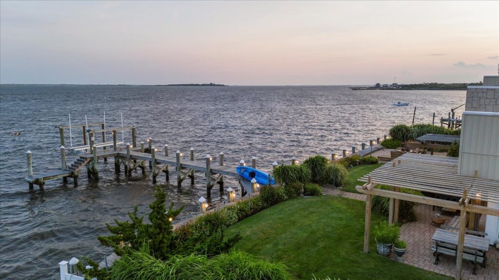 082-DJI_20250717201222_0019_D 082-DJI_20250717201222_0019_D